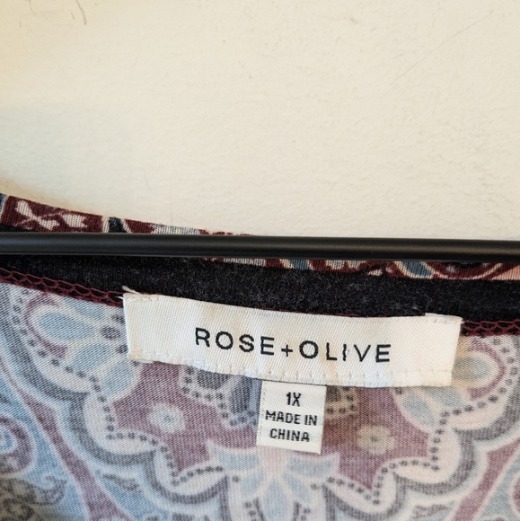 Rose + Olive Women's Boho Lotus Medallion Multicolored Printed Stretch Blouse 1X - Picture 5 of 7